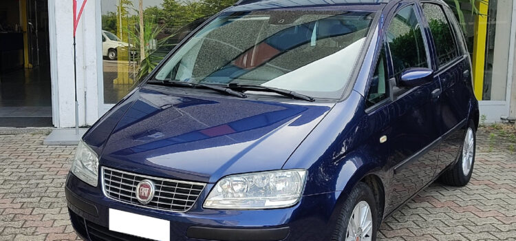 Fiat Idea 1.2 16V BlackLabel
