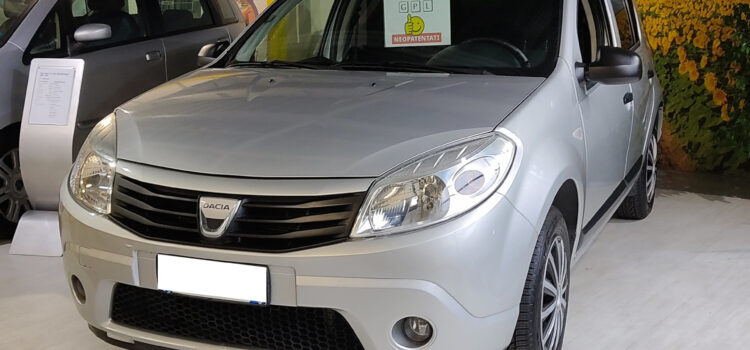 Dacia Sandero 1.4 8V Ambiance Clima GPL Dacia Sandero 1.4 8V Ambiance Clima GPL